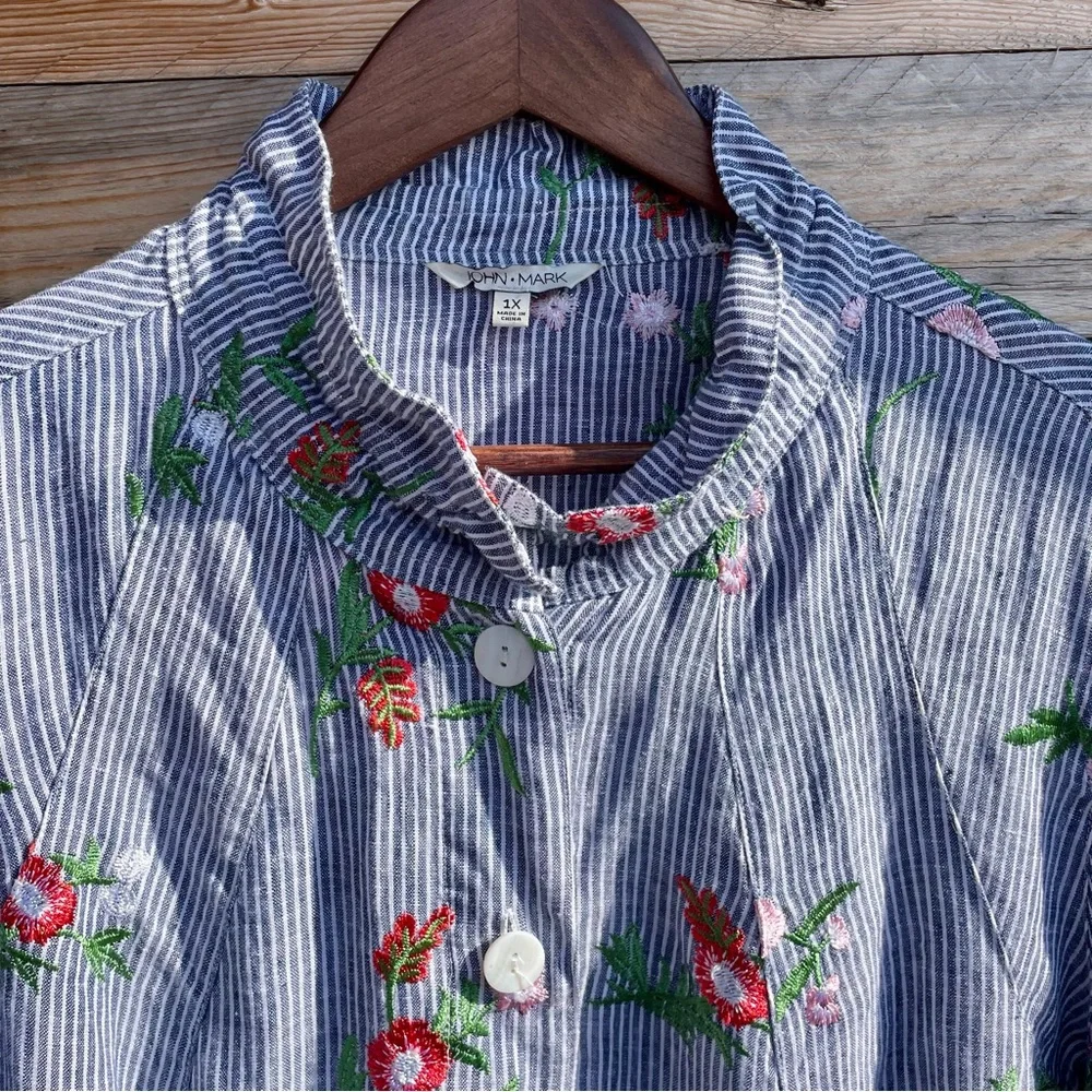 John.Mark linen button down collar loose fit embroidered top - Picture 6 of 12